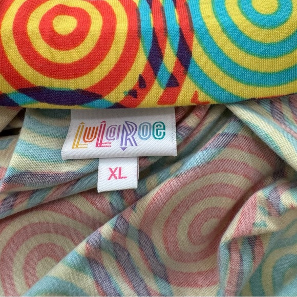 LulaRoe Madison Skirt - Picture 6 of 8